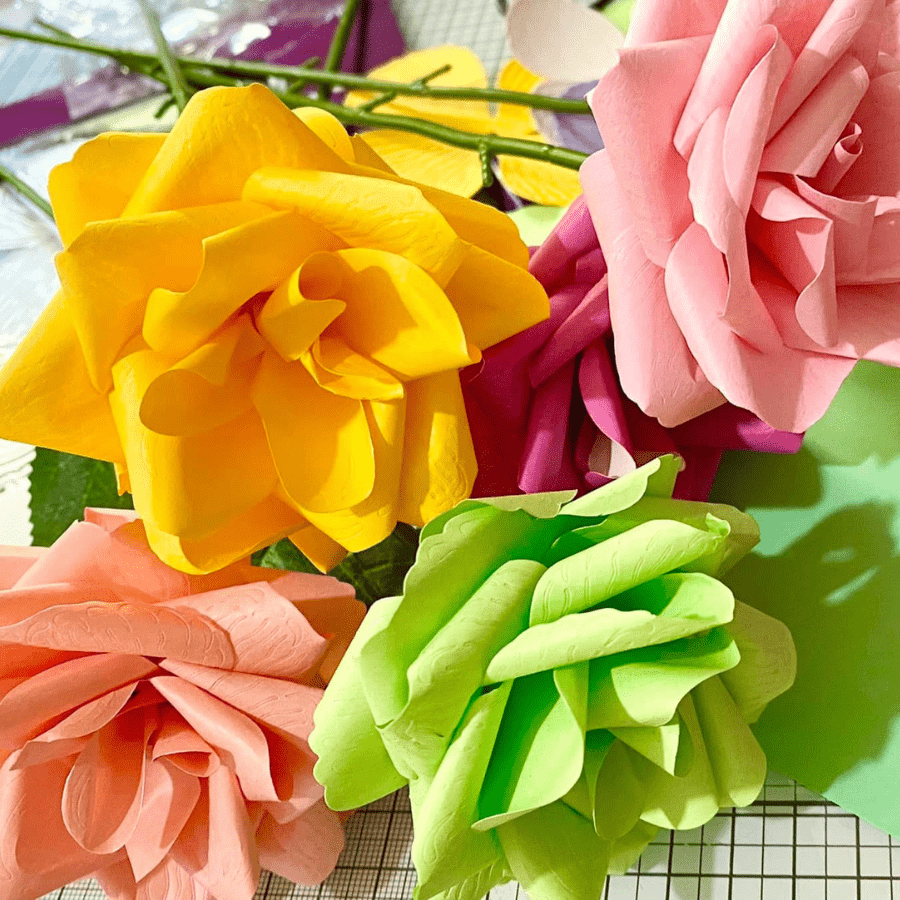 Craft Buddy 100 Sheets of 20 20cm Flower Paper