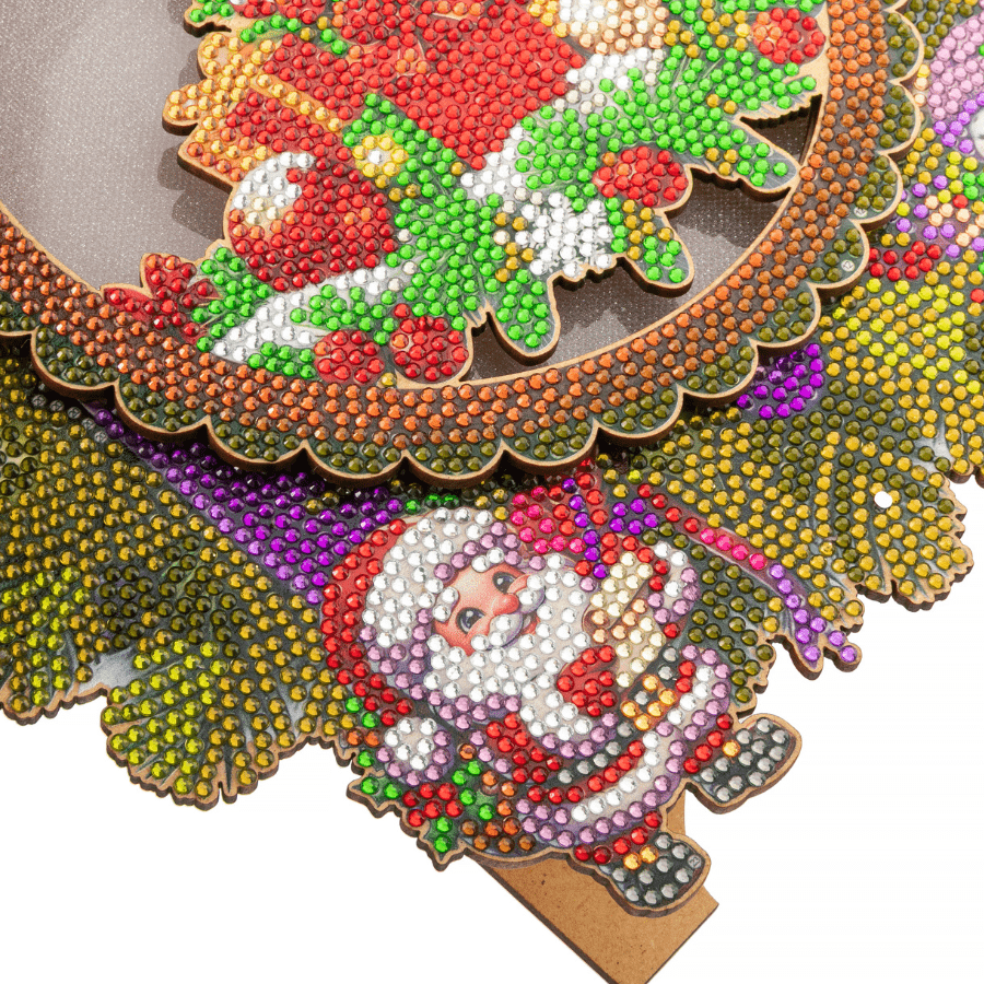 Christmas Wreath Crystal Art LED 3D Buildable Kit 7