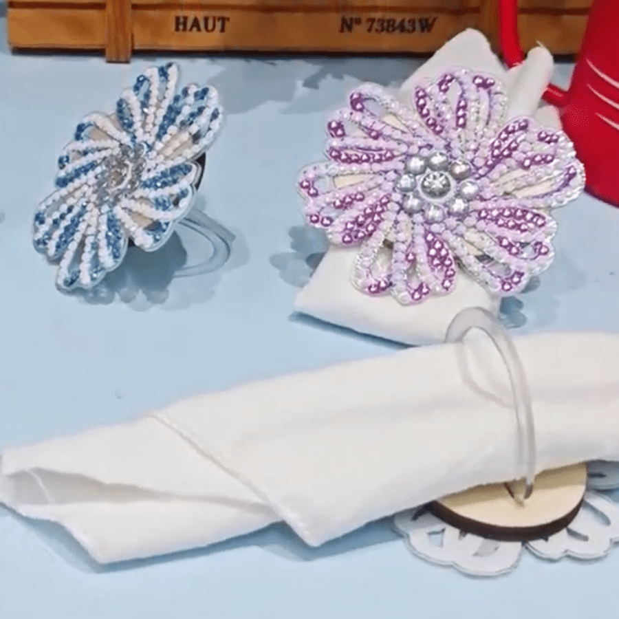 Crystal Art Napkin Ring Set 9