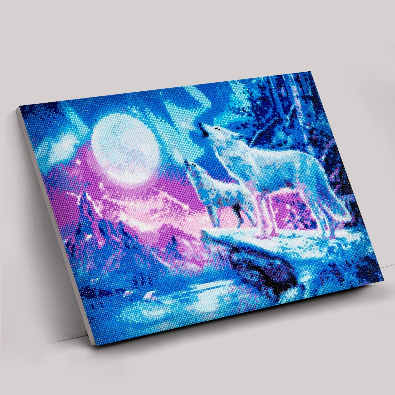 Wolves_NorthernLightscanvas-