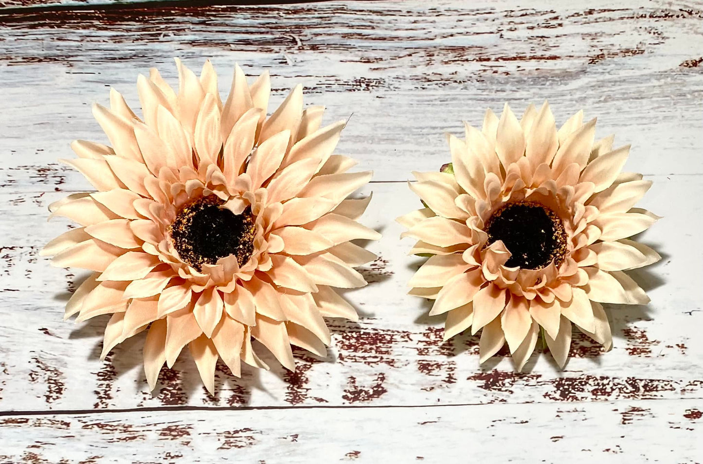 Load image into Gallery viewer, &amp;quot;Premium Vintage Sunflowers&amp;quot; Forever Flowerz approx 80
