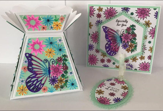 Forever Flowerz Butterfly Blooms Flower Box Die Set