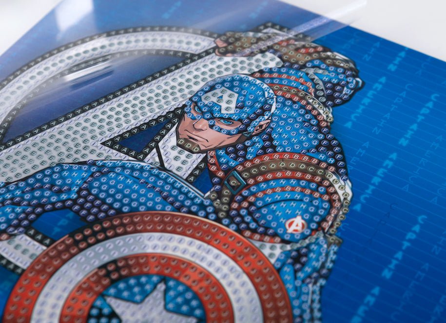 Load image into Gallery viewer, Captain America 18x18cm Crystal Art Card
