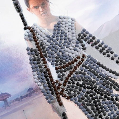 Load image into Gallery viewer, Rey 18x18cm Crystal Art Card - Close Up
