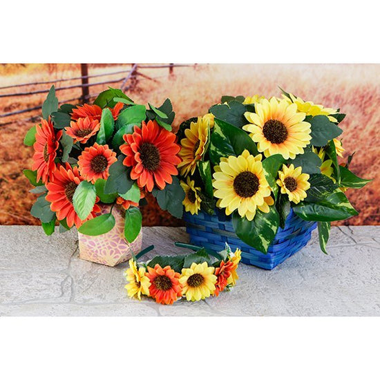 Load image into Gallery viewer, &amp;quot;Sunflowers&amp;quot; Forever Flowerz Makes approx 120 Flowers
