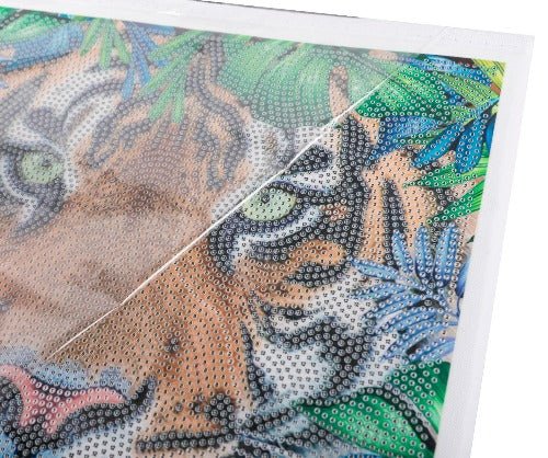 "Tiger" Crystal Art Folding Storage Box 30x30cm Before