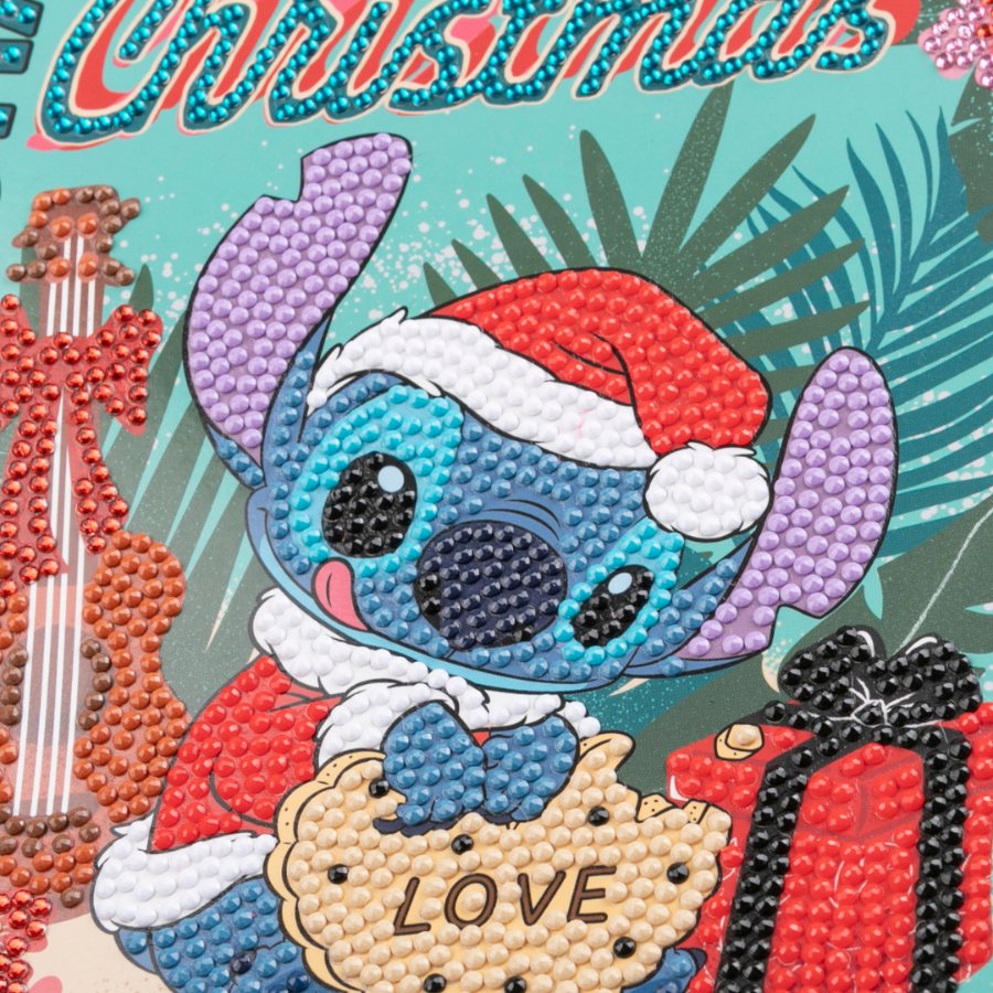 Load image into Gallery viewer, Christmas Aloha, 18x18cm Crystal Art Card Close Up
