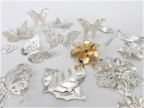 20 Piece 3D Metal Ornaments Kit