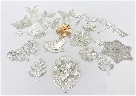 20 Piece 3D Metal Ornaments Kit